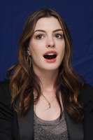 Anne Hathaway Sweatshirt #2355233