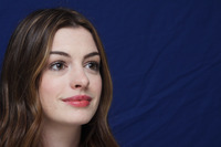 Anne Hathaway t-shirt #2355264