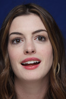 Anne Hathaway Sweatshirt #2355286