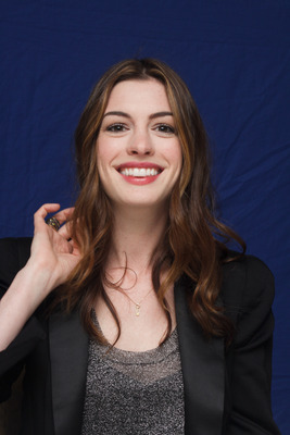 Anne Hathaway puzzle
