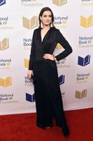 Anne Hathaway Sweatshirt #2860737