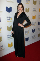 Anne Hathaway Sweatshirt #2860779