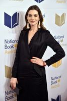 Anne Hathaway Sweatshirt #2910562