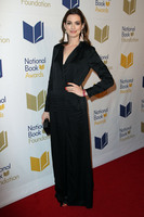 Anne Hathaway Sweatshirt #2910596