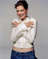 Anne Hathaway Longsleeve T-shirt #3272683
