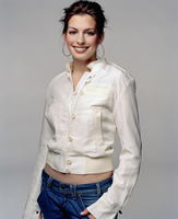 Anne Hathaway Longsleeve T-shirt #3272687