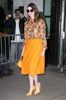 Anne Hathaway Sweatshirt #3301092