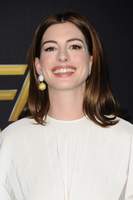 Anne Hathaway Longsleeve T-shirt #3781458