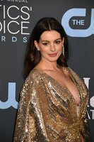 Anne Hathaway mug #G2557382