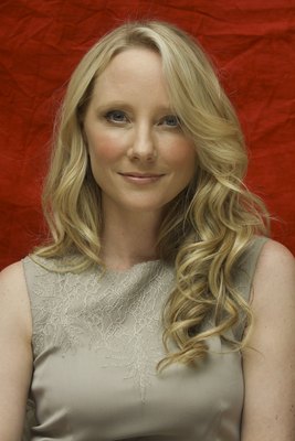 Anne Heche Poster 2292171