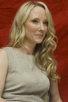 Anne Heche Longsleeve T-shirt #2292183