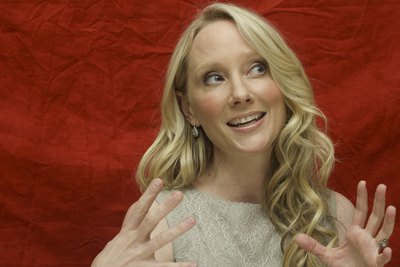 Anne Heche Poster 2292200