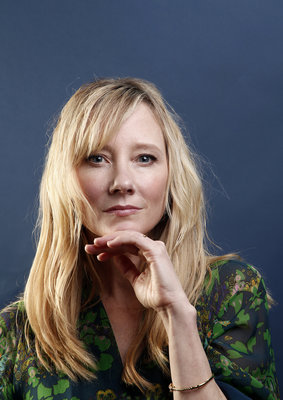 Anne Heche Poster 2323896