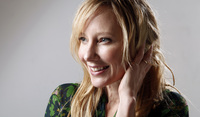 Anne Heche mug #G651221