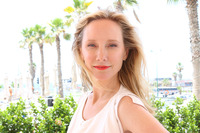 Anne Heche mug #G765854