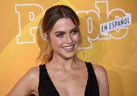 Anne Winters mug #G2458096