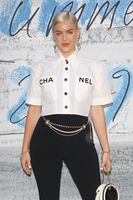 Anne-marie Sweatshirt #3894073