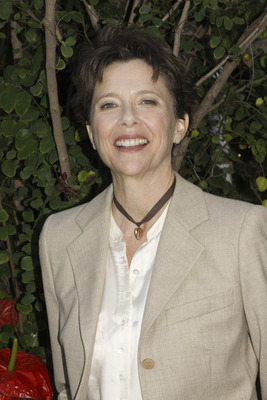 Annette Bening Mouse Pad 2354247