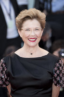 Annette Bening mug #G1533028