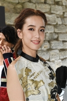 Annie Chen Longsleeve T-shirt #3034948