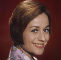 Annie Girardot Longsleeve T-shirt #2602888