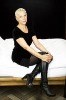 Annie Lennox Longsleeve T-shirt #2103339