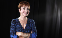 Annie Potts Sweatshirt #2321601