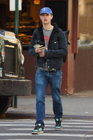 Ansel Elgort t-shirt #3226490