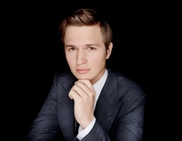 Ansel Elgort tote bag #G2438016