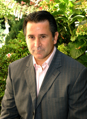 Anthony LaPaglia canvas poster