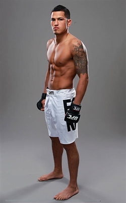 Anthony Pettis Mouse Pad 3513779