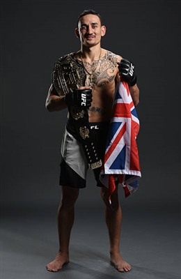 Anthony Pettis Poster 3513907