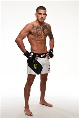 Anthony Pettis Poster 3513920