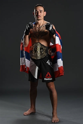 Anthony Pettis Poster 3513956