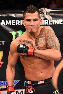 Anthony Pettis Poster 3513966