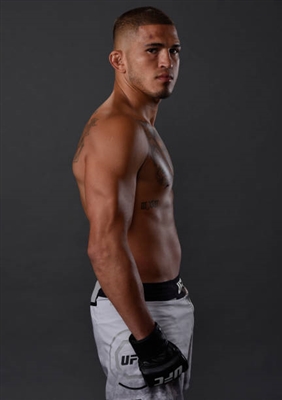 Anthony Pettis posters