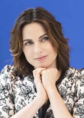 Antje Traue stickers 2427400