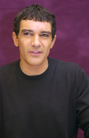 Antonio Banderas Longsleeve T-shirt #2324436