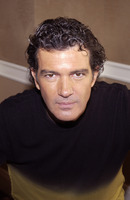 Antonio Banderas Longsleeve T-shirt #2324450