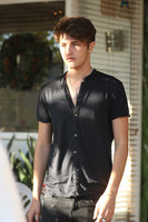 Anwar Hadid Longsleeve T-shirt #2865382