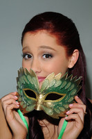 Ariana Grande tote bag #G348057
