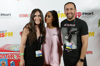 Ariana Grande Sweatshirt #3299149