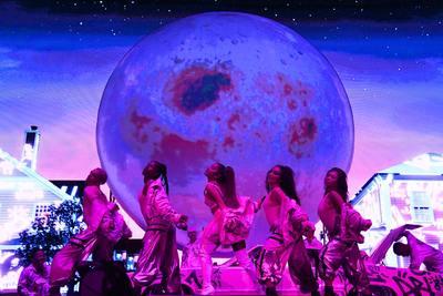 Ariana Grande posters