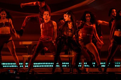 Ariana Grande posters