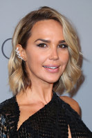 Arielle Kebbel Sweatshirt #3000323