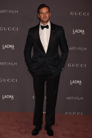 Armie   Hammer Longsleeve T-shirt #2867072