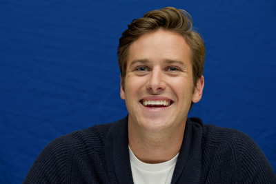 Armie Hammer Poster 2355990