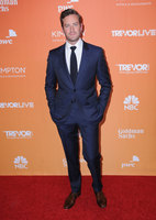 Armie Hammer Longsleeve T-shirt #2934126
