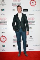 Armie Hammer Longsleeve T-shirt #3090942