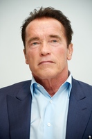 Arnold Schwarzenegger Longsleeve T-shirt #2298769